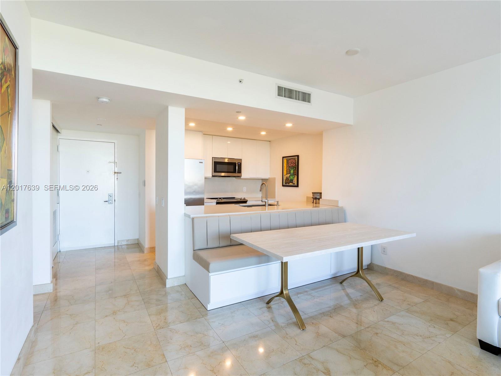 2475 Brickell Ave # 903 — Photo 5
