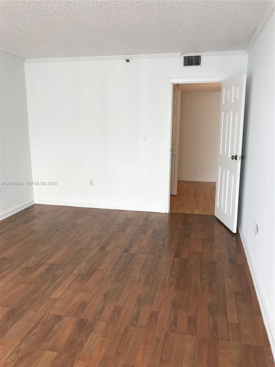 555 NE 15th St # 30E — Photo 3