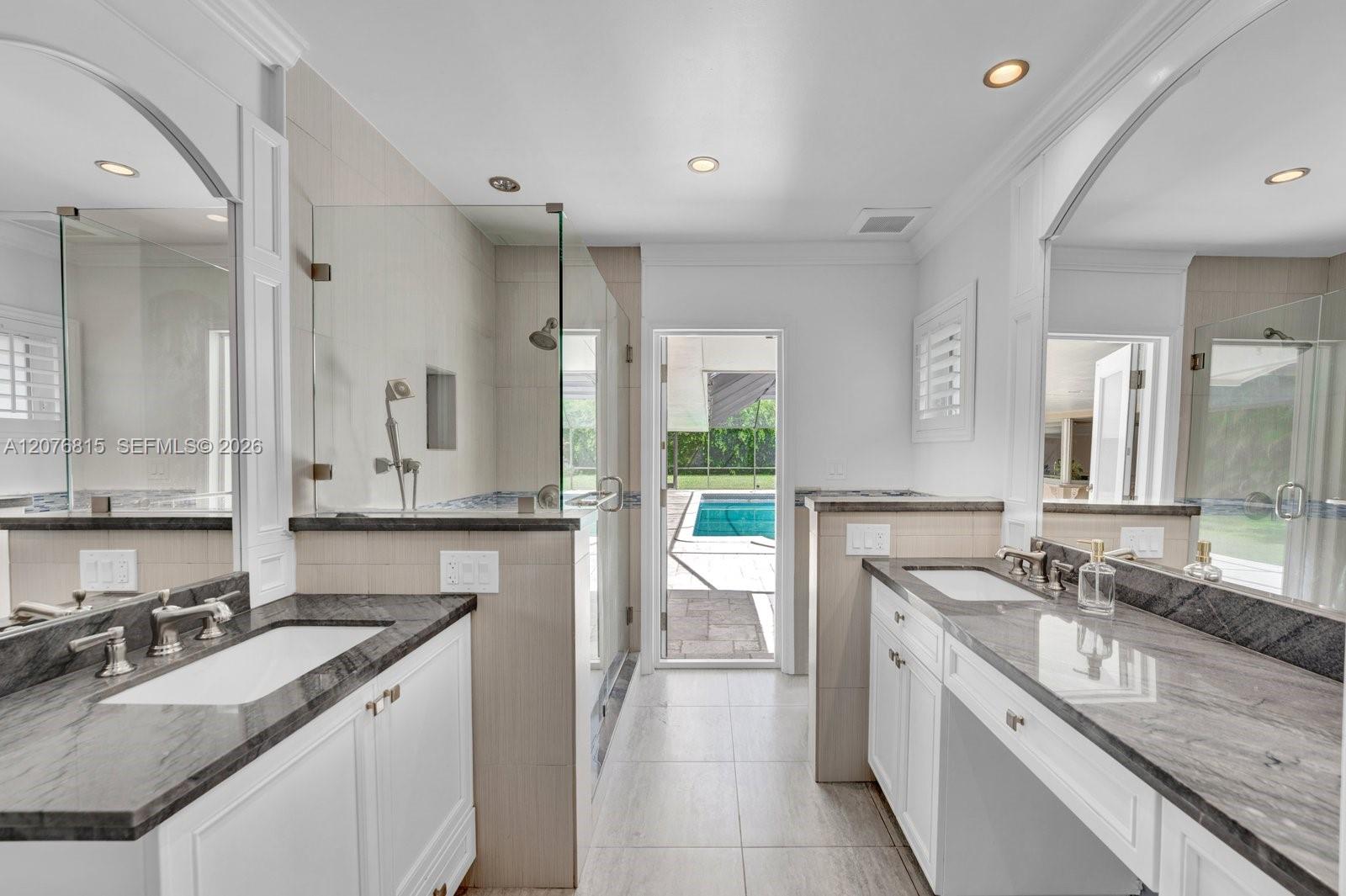 11805 SW 62nd Ave — Photo 5