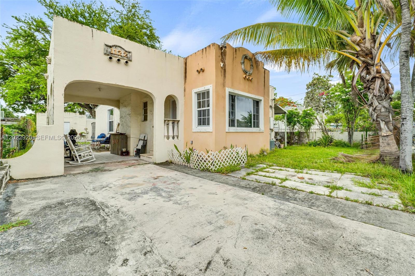 1122 NW 38th St, Miami FL 33127