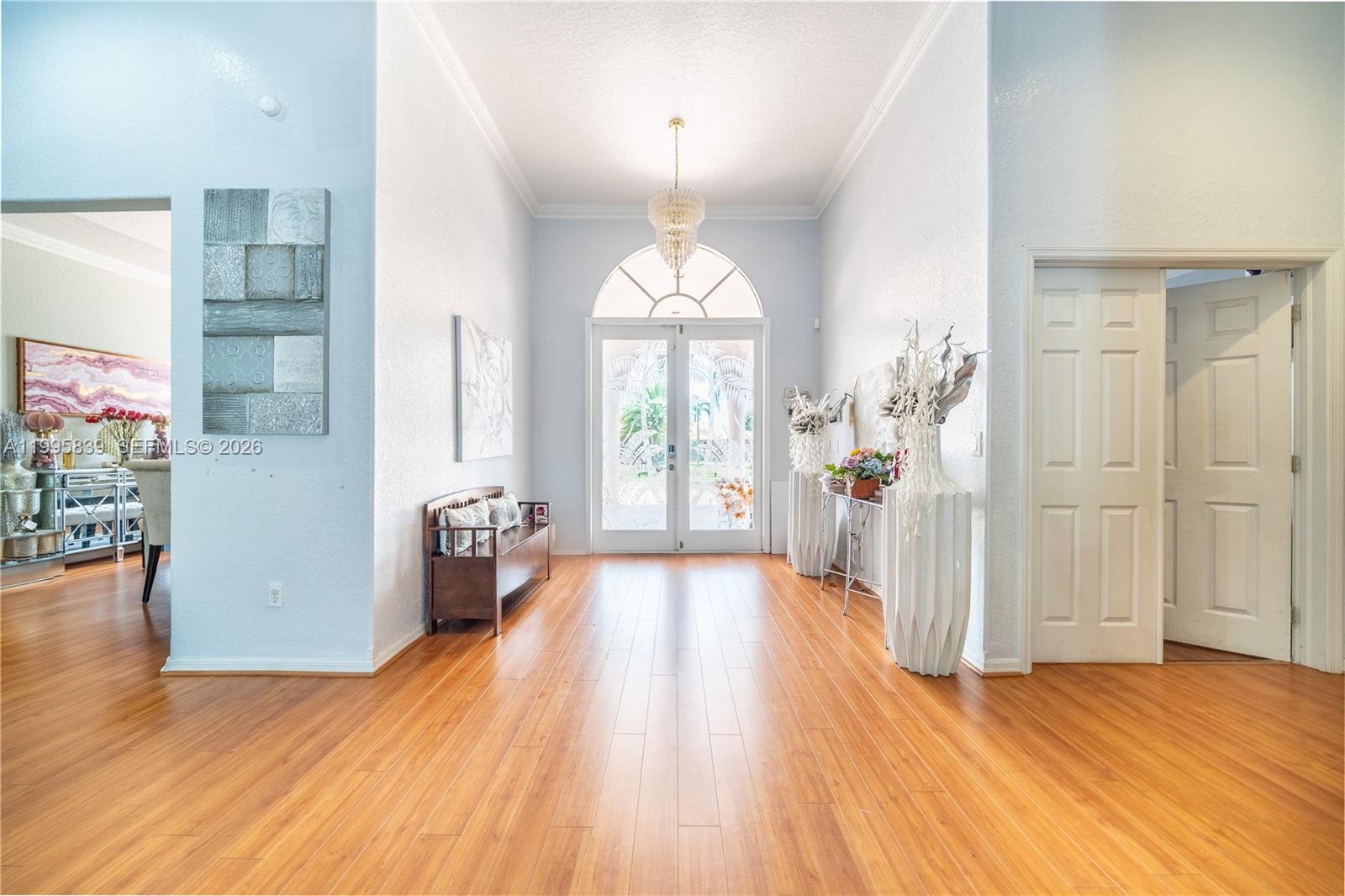 5303 SW 111th Ter — Photo 4