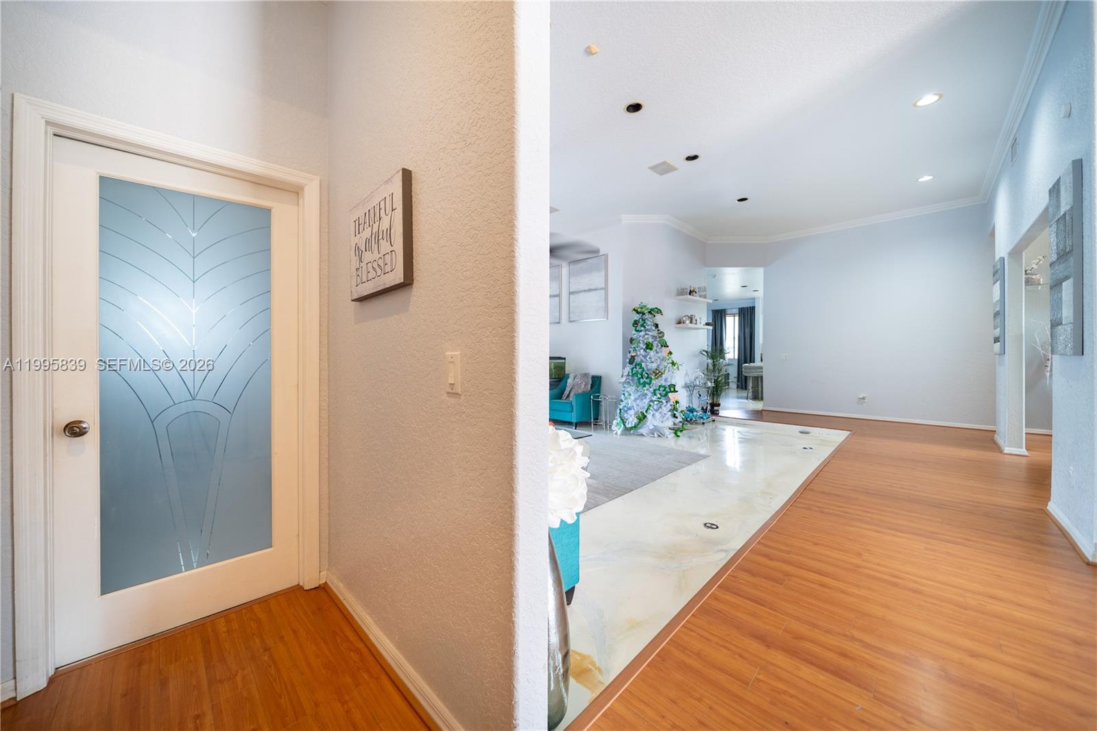5303 SW 111th Ter — Photo 5