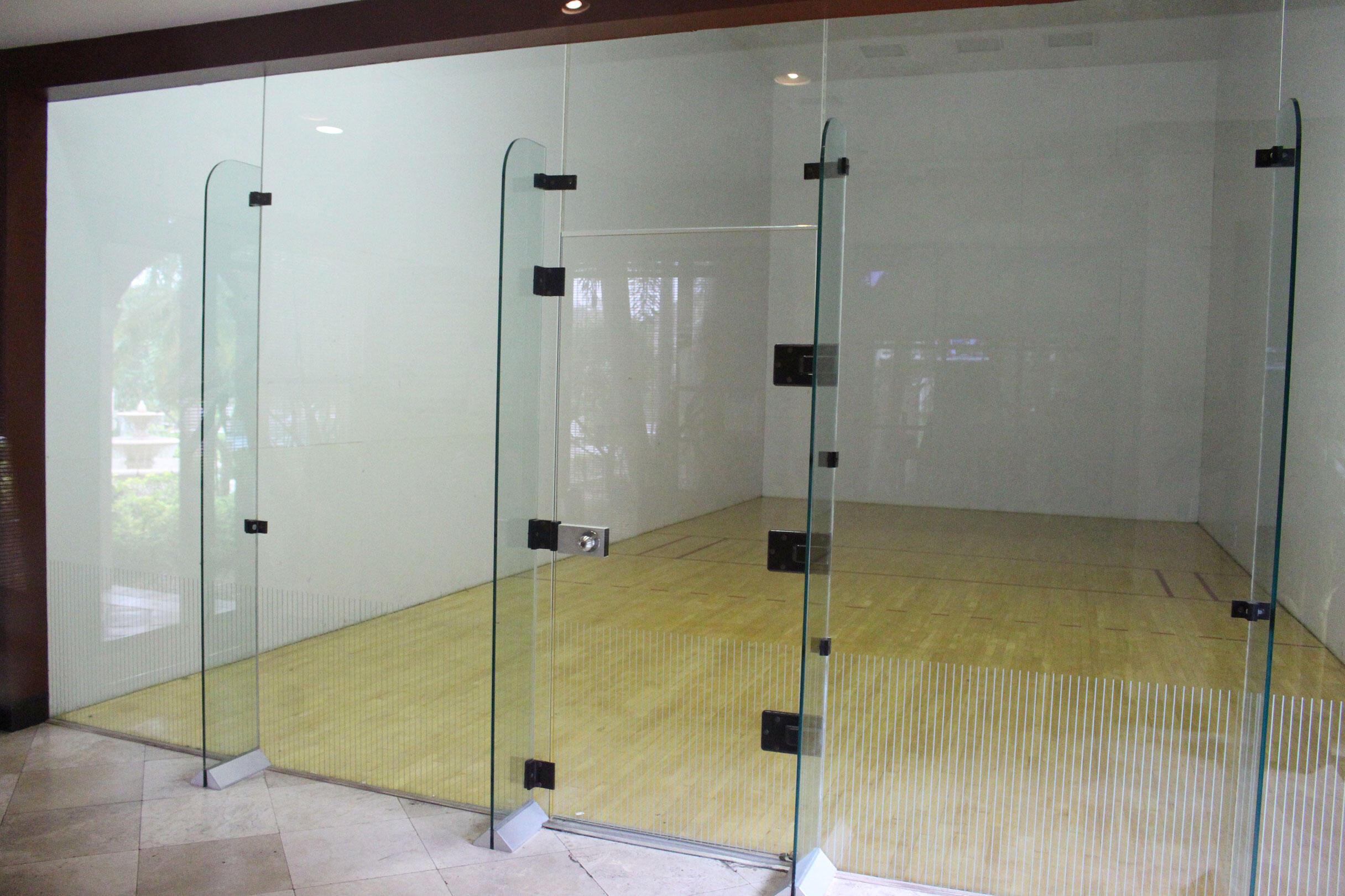 12148 SAINT ANDREWS Place # 111 — Photo 4