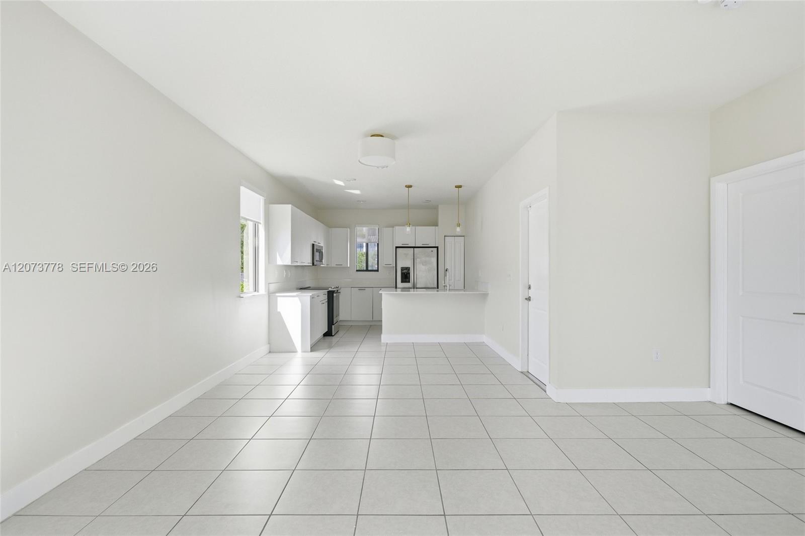 4426 NW 83 PKWY # 0 — Photo 4