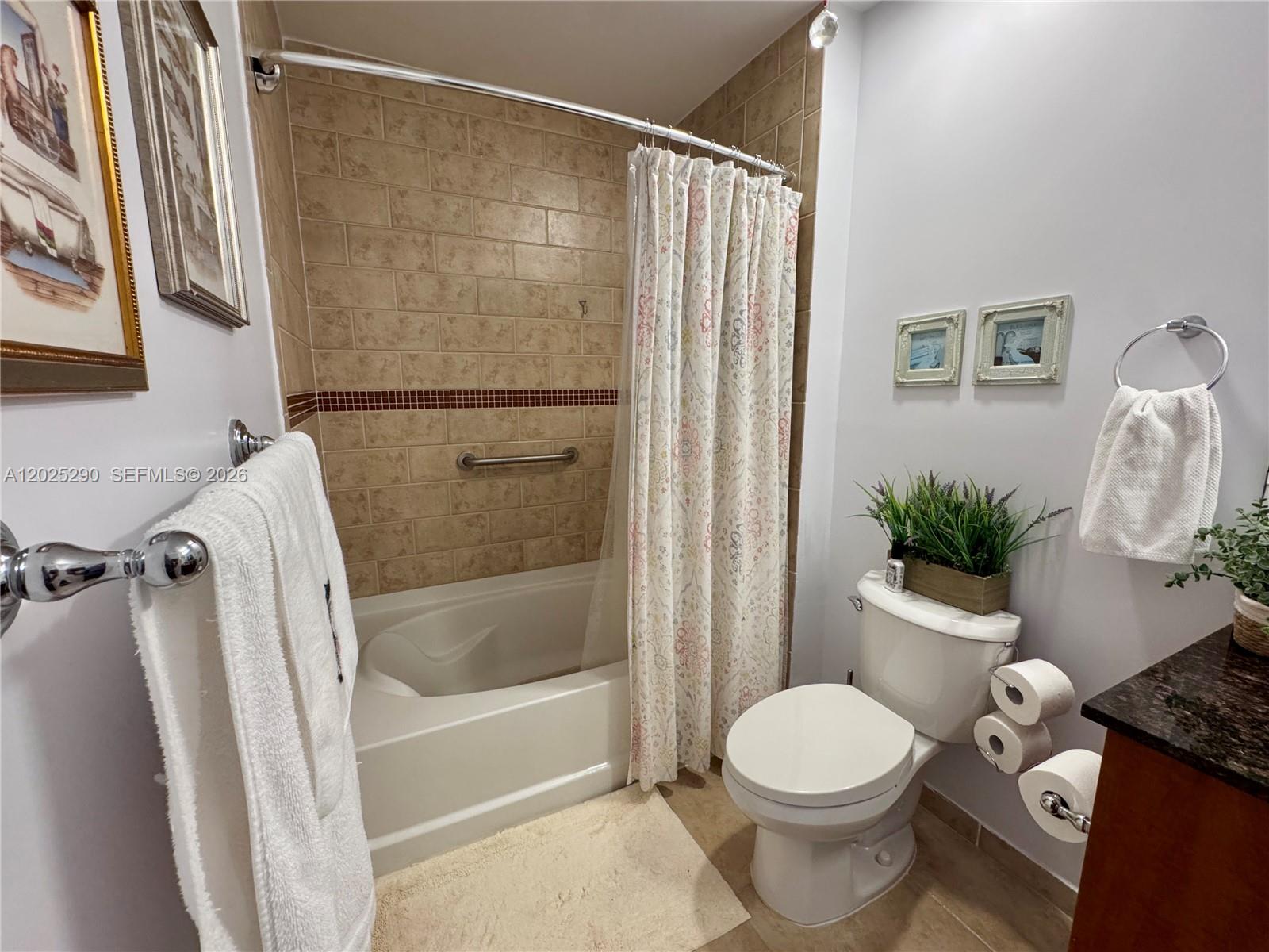 7355 SW 89th St # 423N — Photo 5