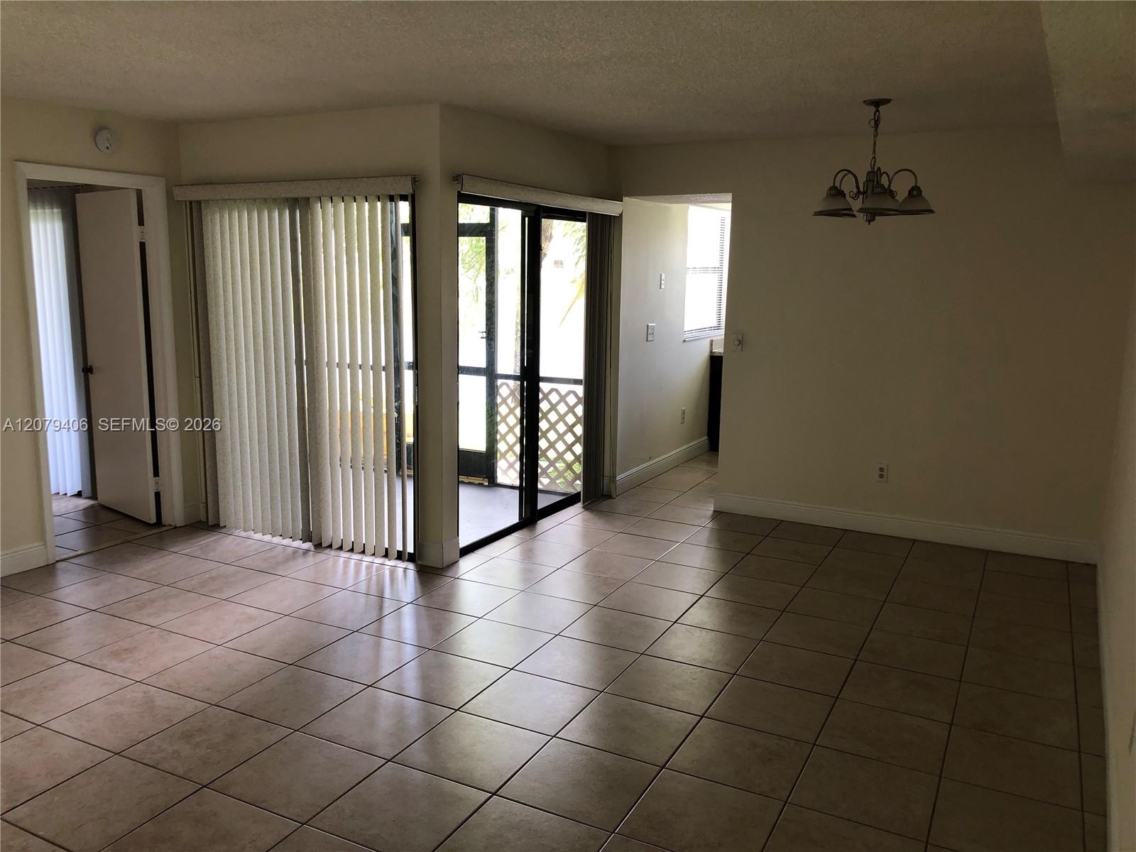 1071 Adams Ave # 1071C — Photo 4