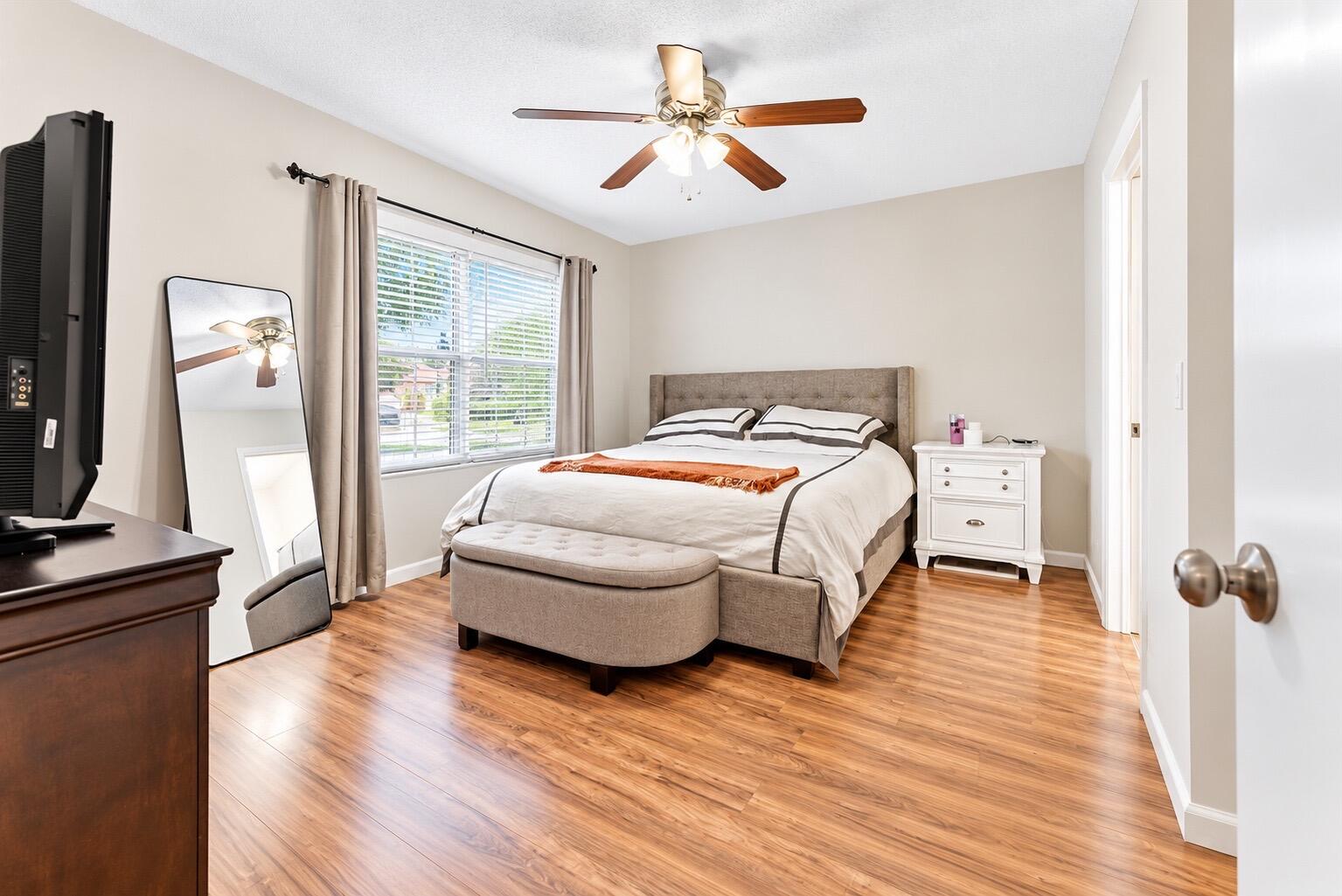 12230 DARTMOOR Drive — Photo 4