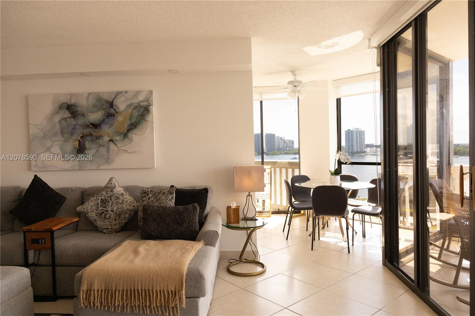 1000 W Island Blvd # 1010 — Photo 2