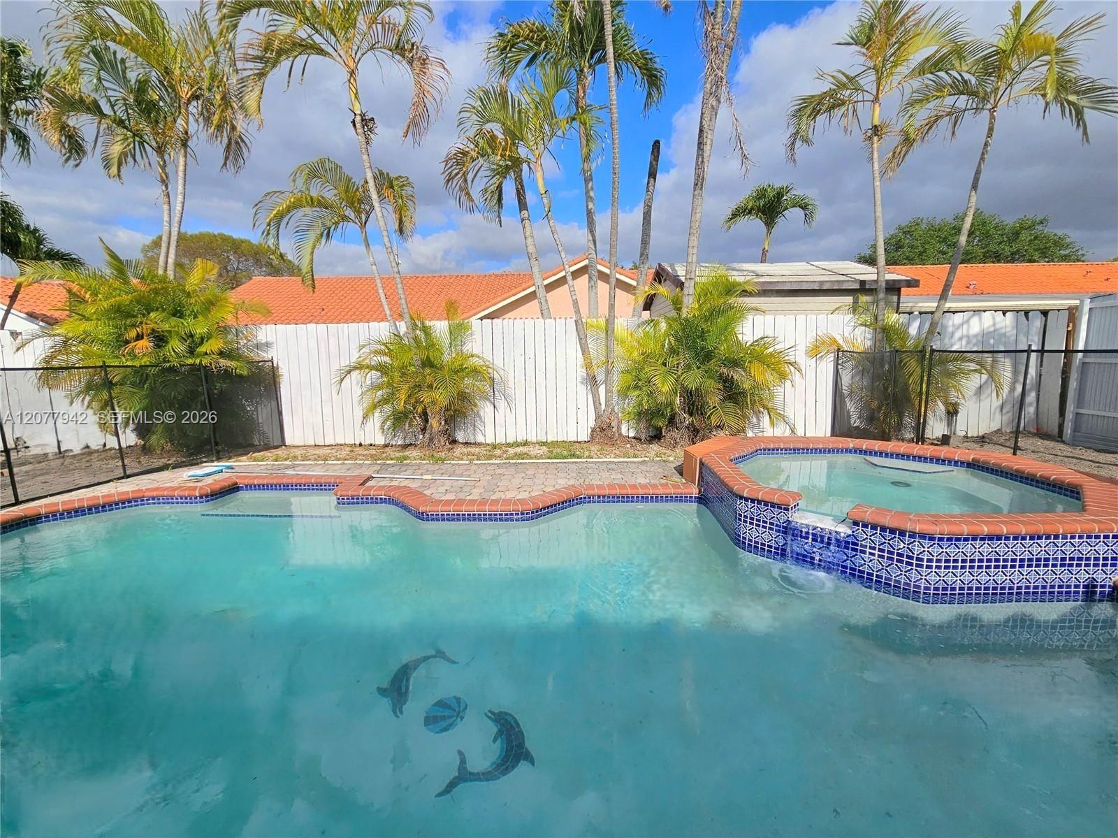 4235 SW 143rd Ave — Photo 4