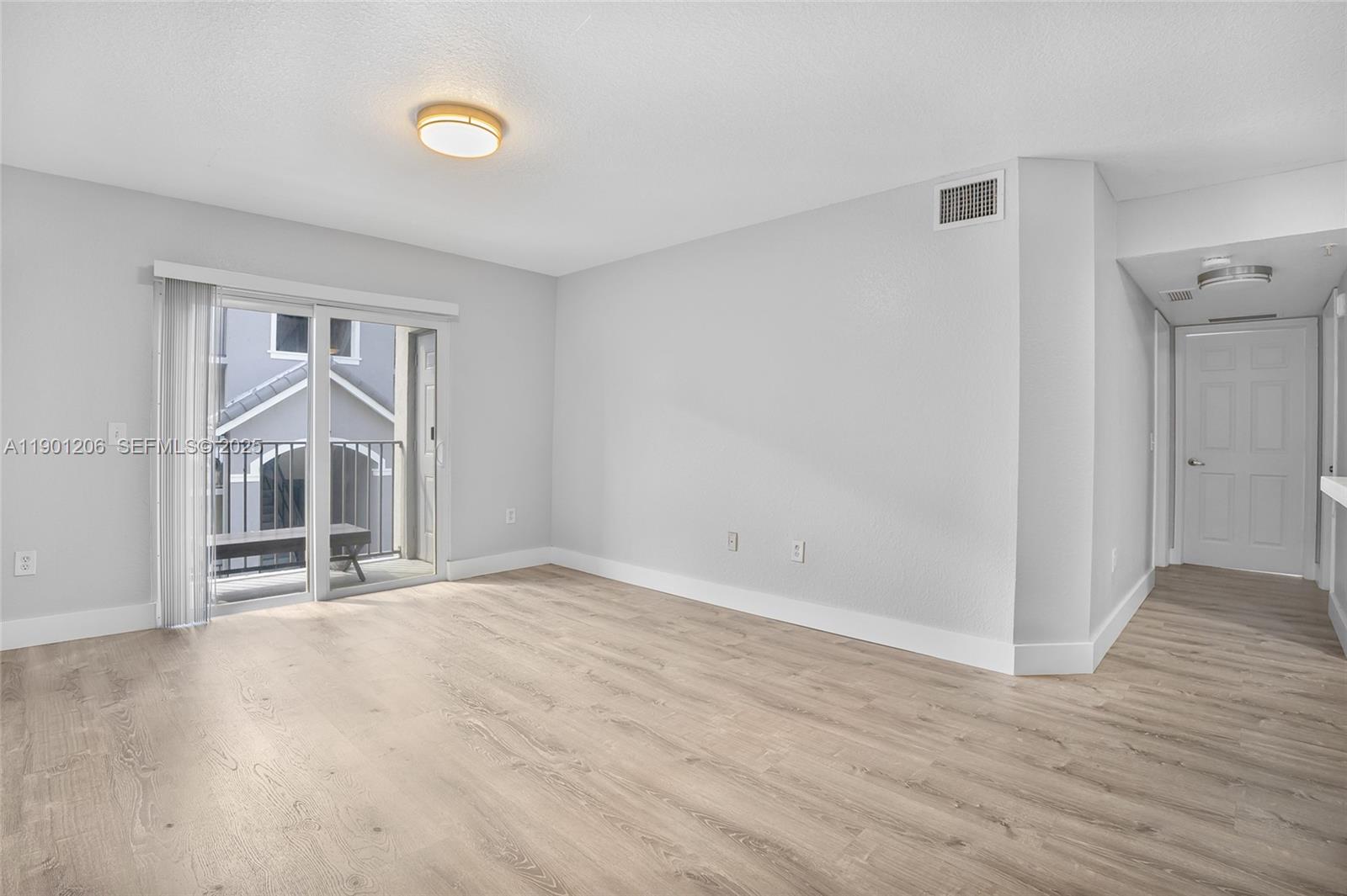 15410 SW 284th St # 8208 — Photo 5