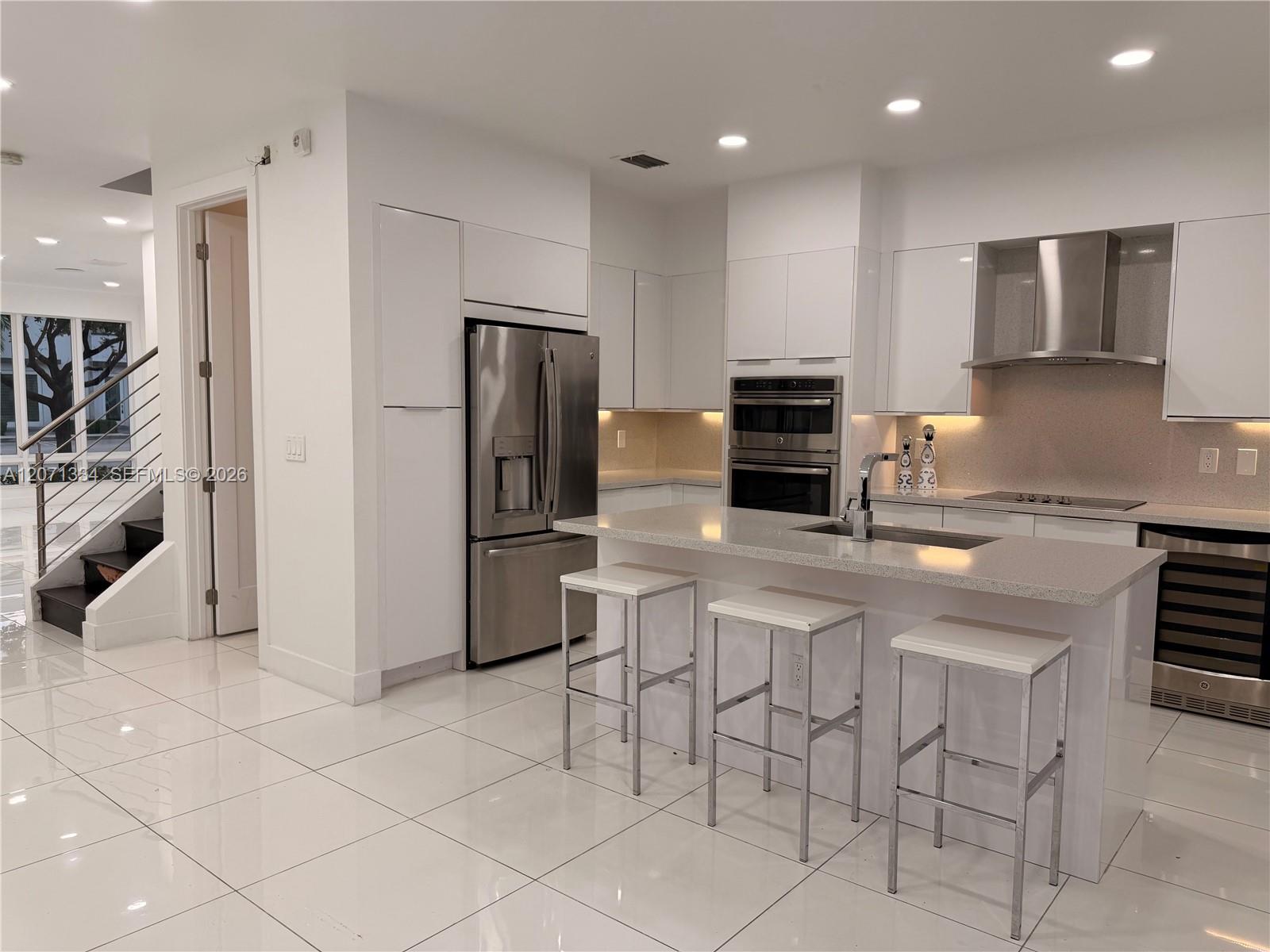 10330 NW 66 ST # 10330 View 3