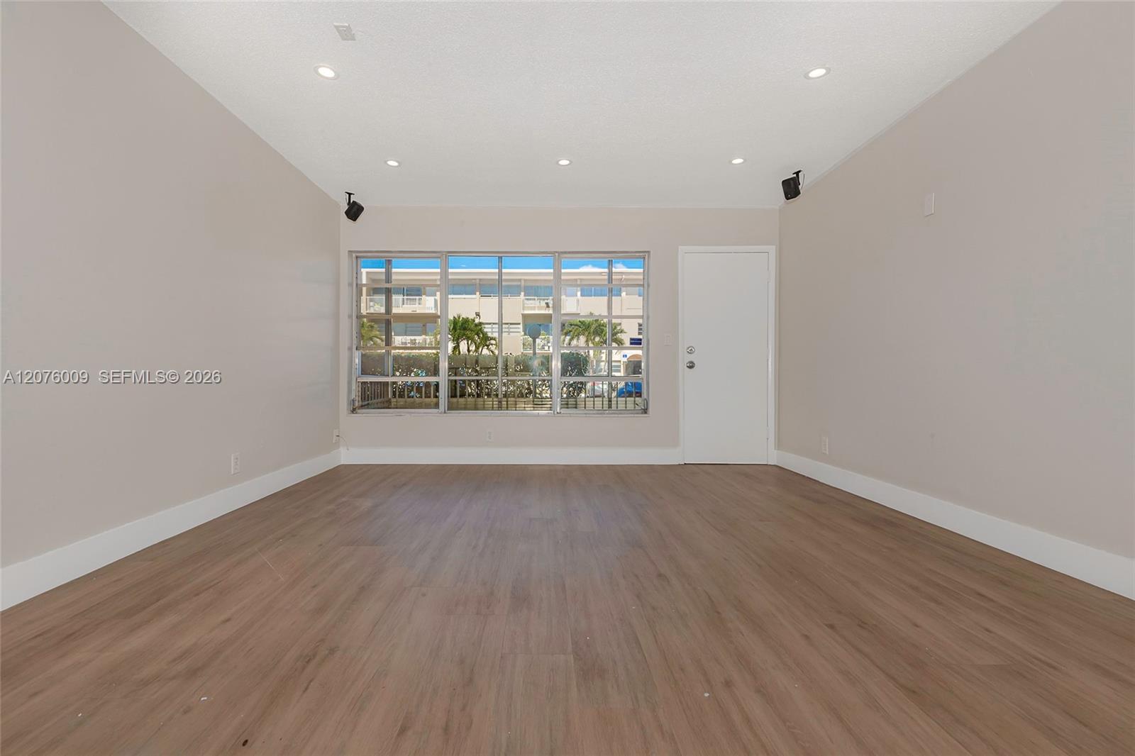 16800 NE 15th Ave # 115 — Photo 3