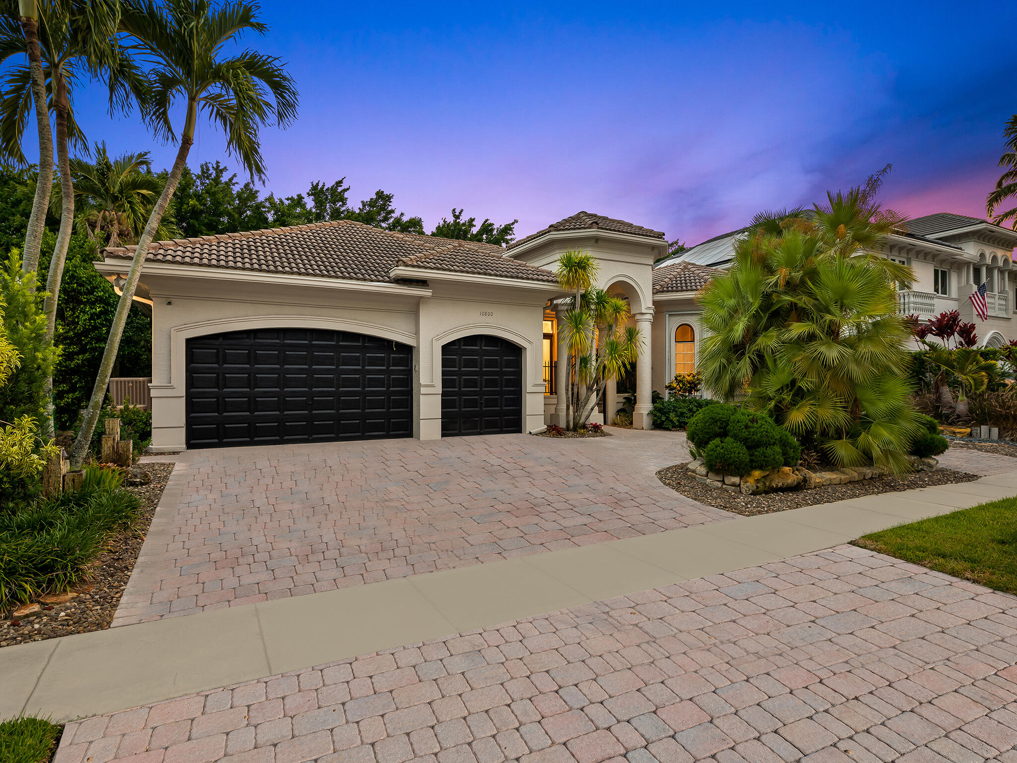 10800 Blue Palm Street, Plantation FL 33324