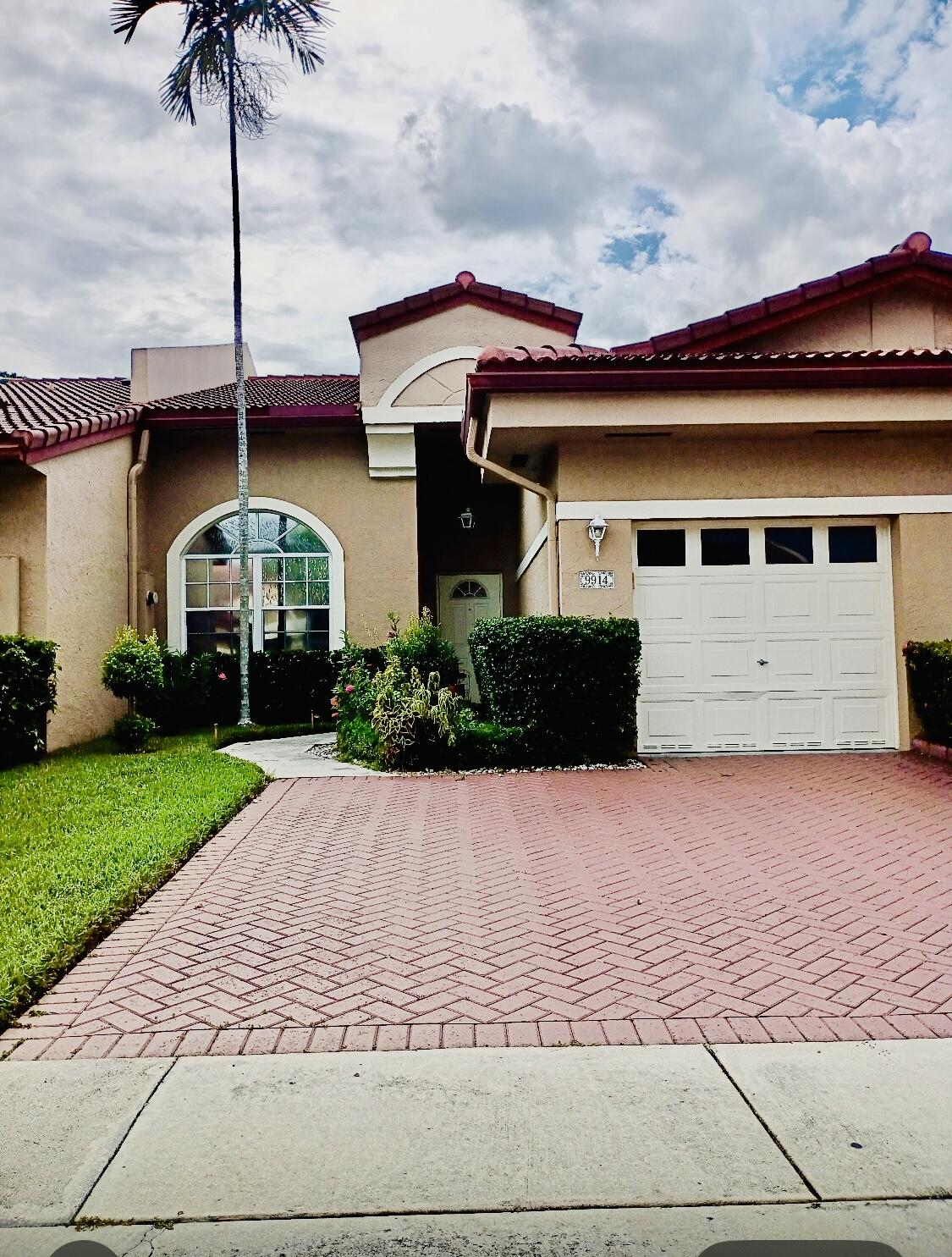 9914 E MALVERN Drive # 9914 — Photo 5