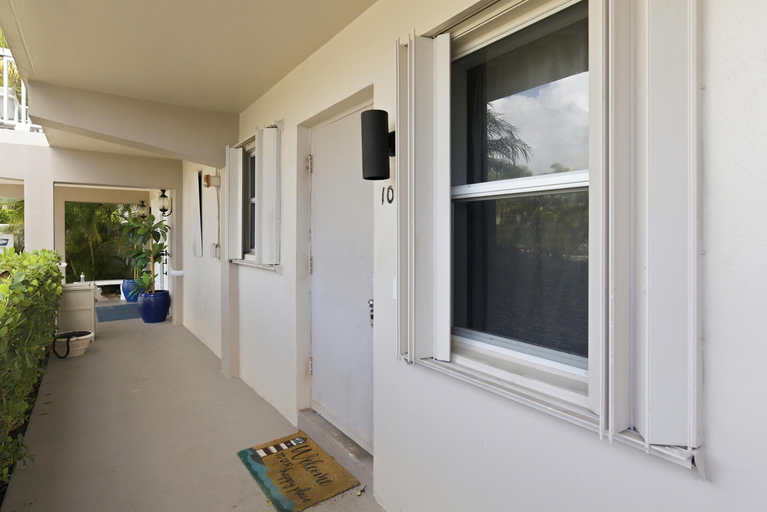 311 E Ocean Avenue # 104, Lantana FL 33462
