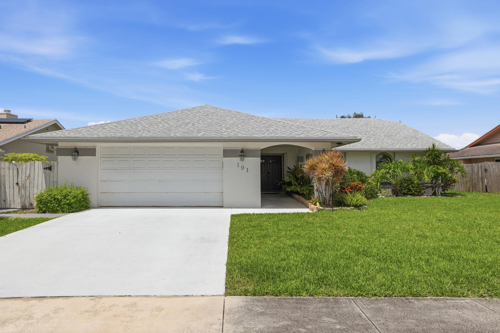 191 Parkwood Drive, Royal Palm Beach FL 33411