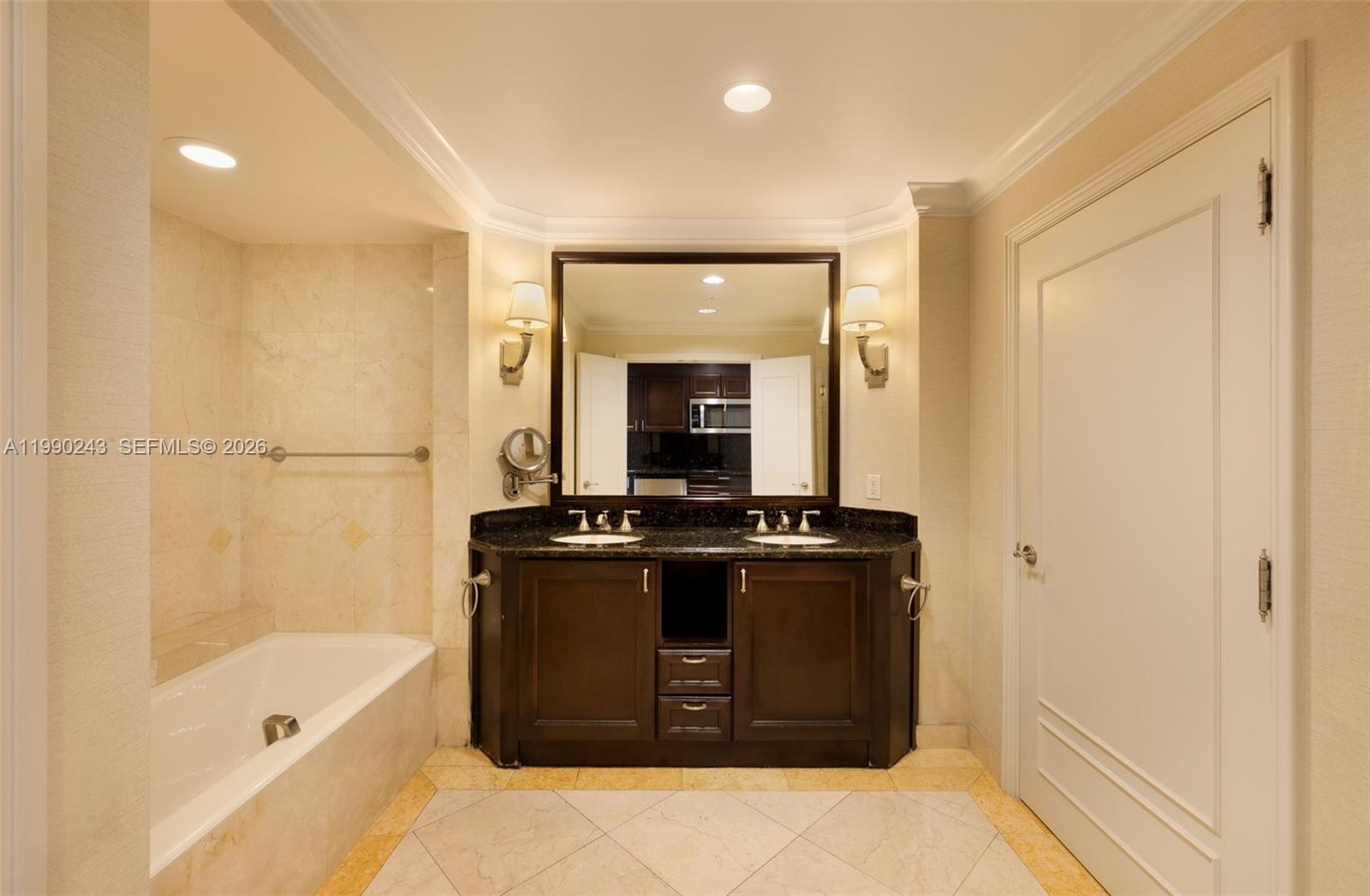601 N Ft Lauderdale Beach Blvd # 903 — Photo 4