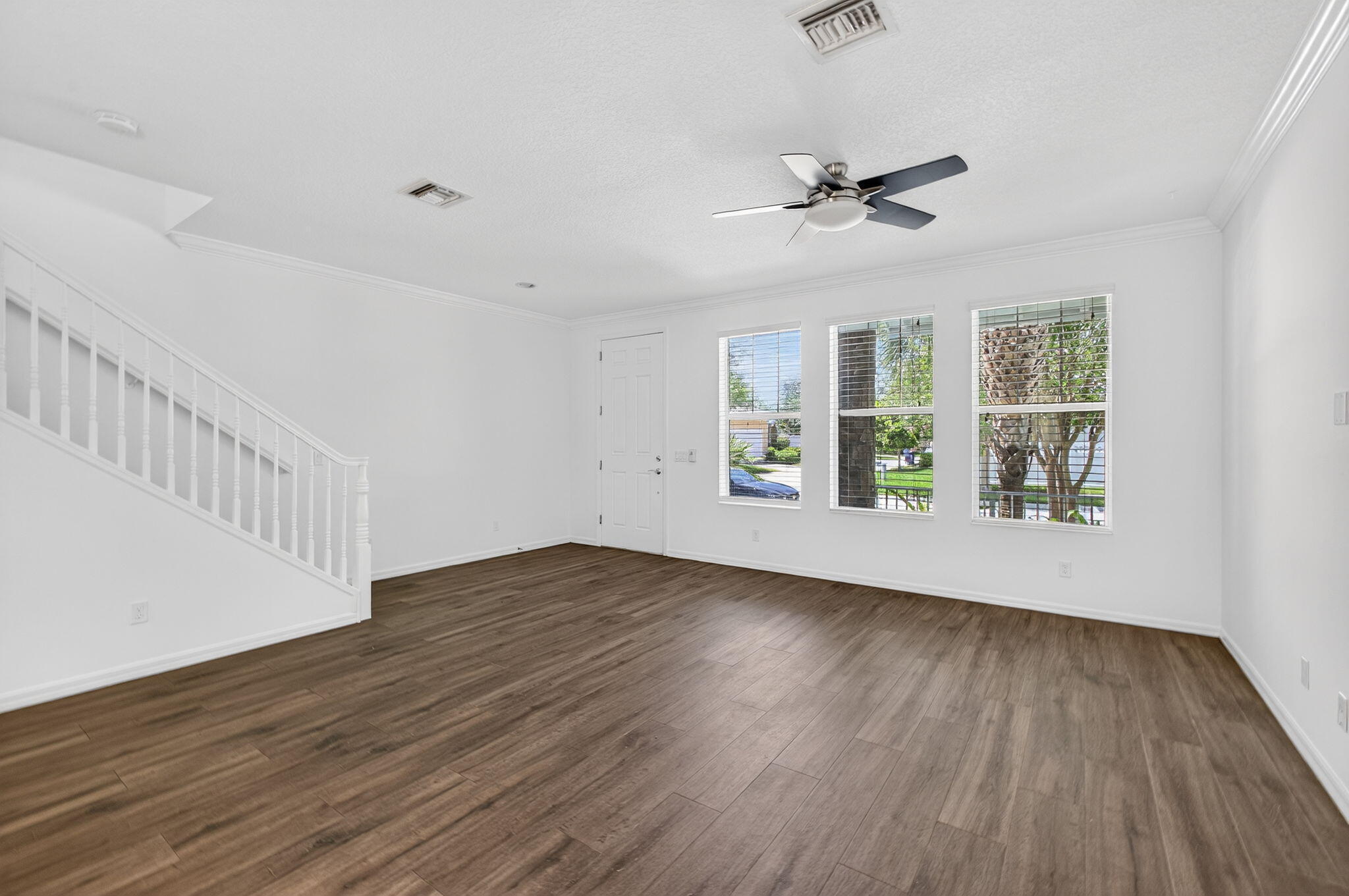 1362 TURNBRIDGE Drive — Photo 4