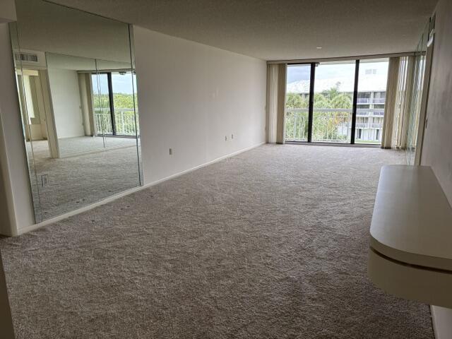 2601 Village Boulevard Apt 406 — Photo 5