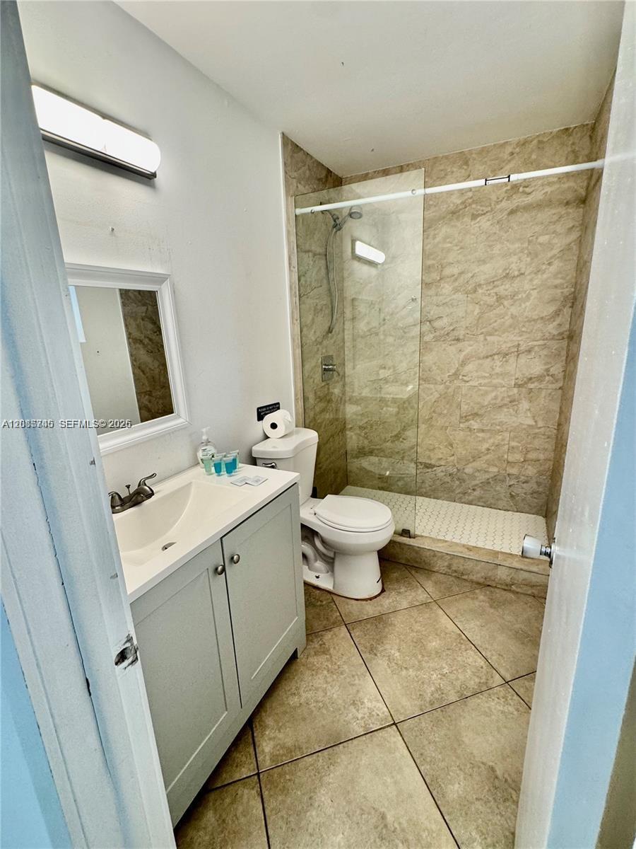 6481 Kimberly Blvd — Photo 4