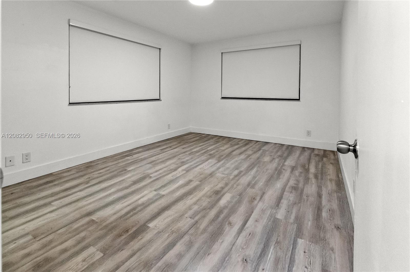8100 Geneva Ct # 141 — Photo 4
