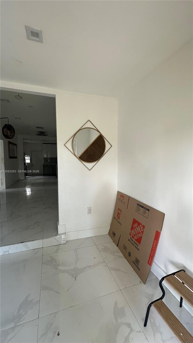 2228 SW 58th Ct — Photo 3