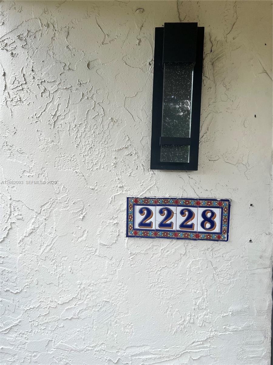 2228 SW 58th Ct — Photo 5