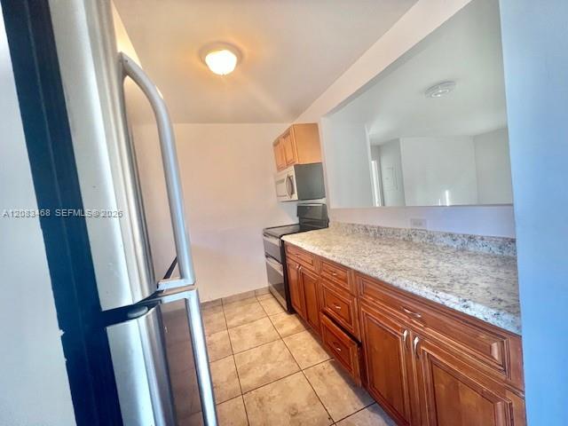 2746 Johnson St # W — Photo 4