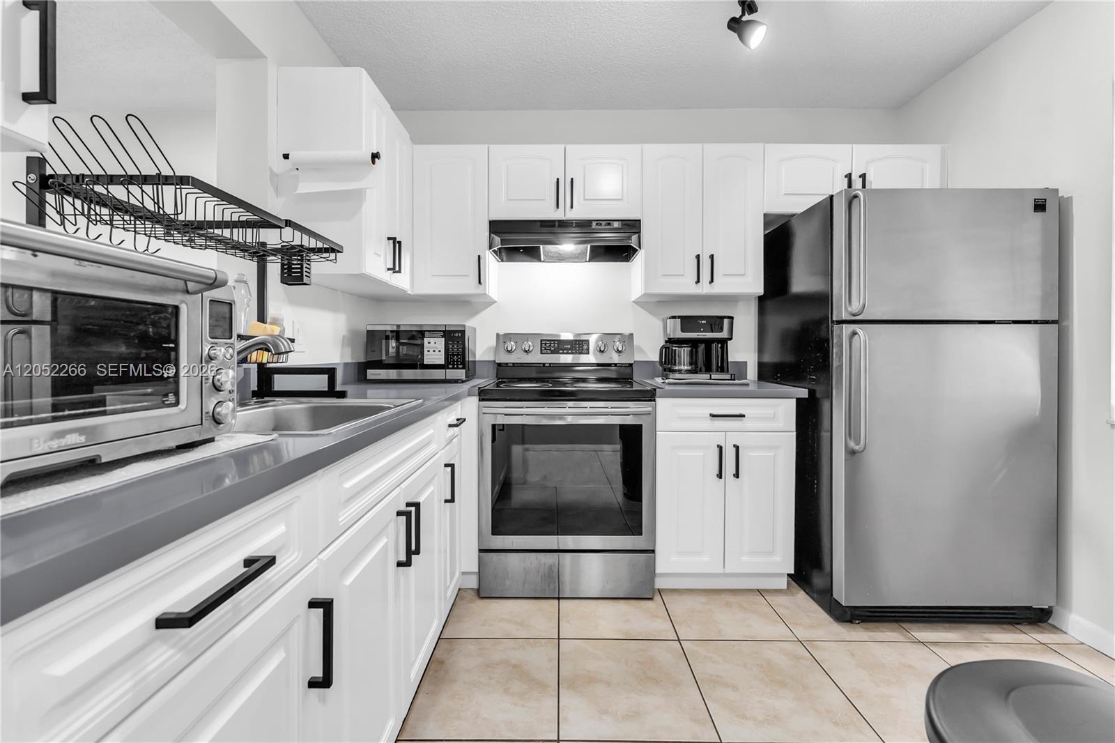 8720 N Sherman Cir # 101 — Photo 3