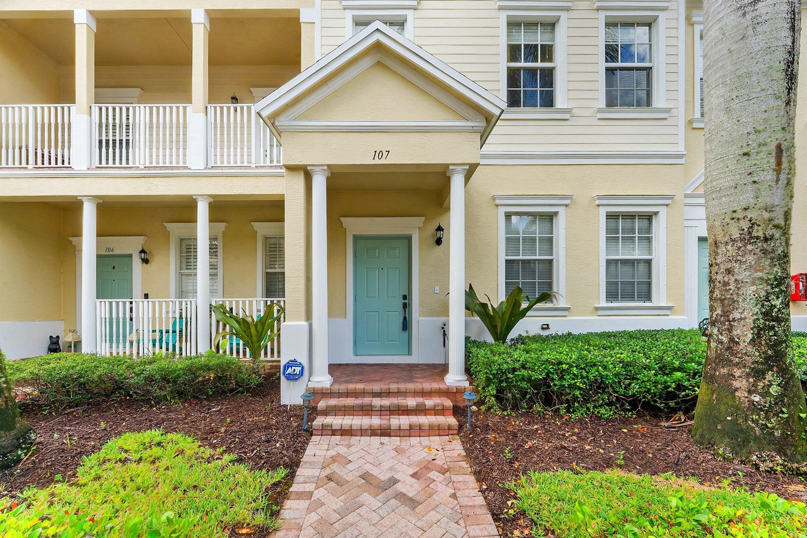 003-118SeagrapeDrive-107-Jupiter-FL-3345