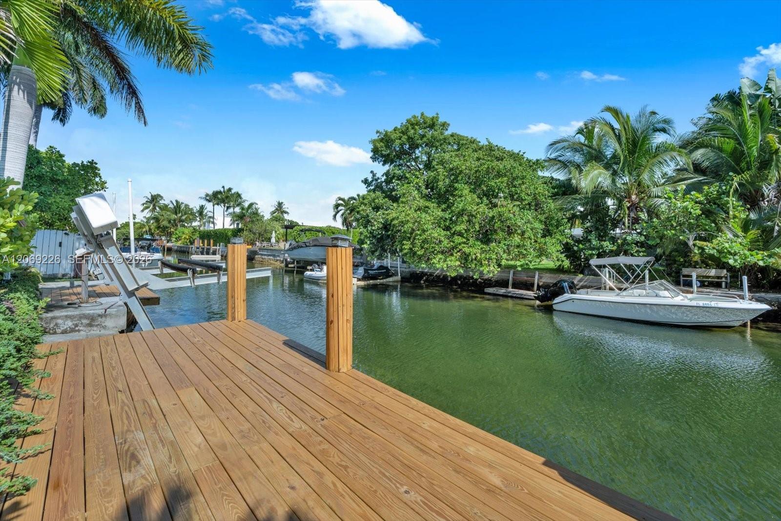 1777 Daytonia Rd View 3