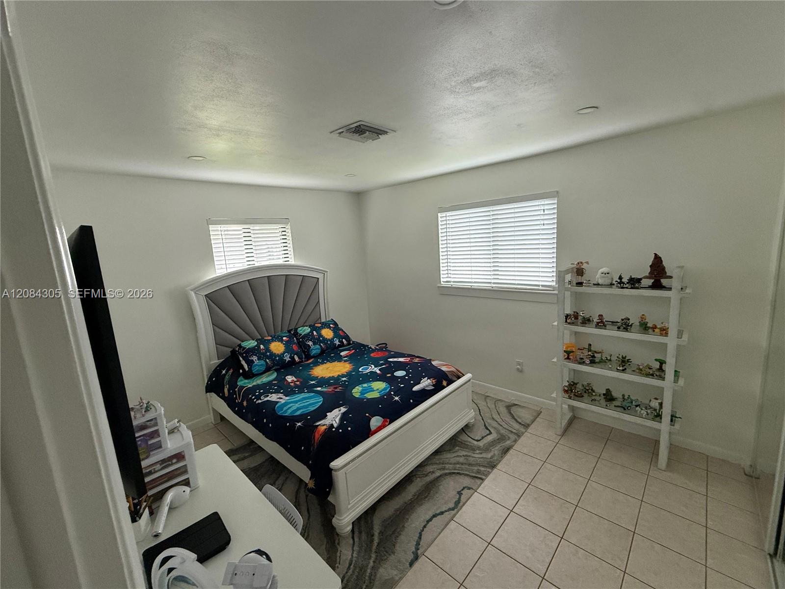 308 NW 19th St # 0 — Photo 5