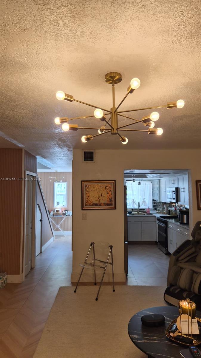 7190 W 17th Ct — Photo 4