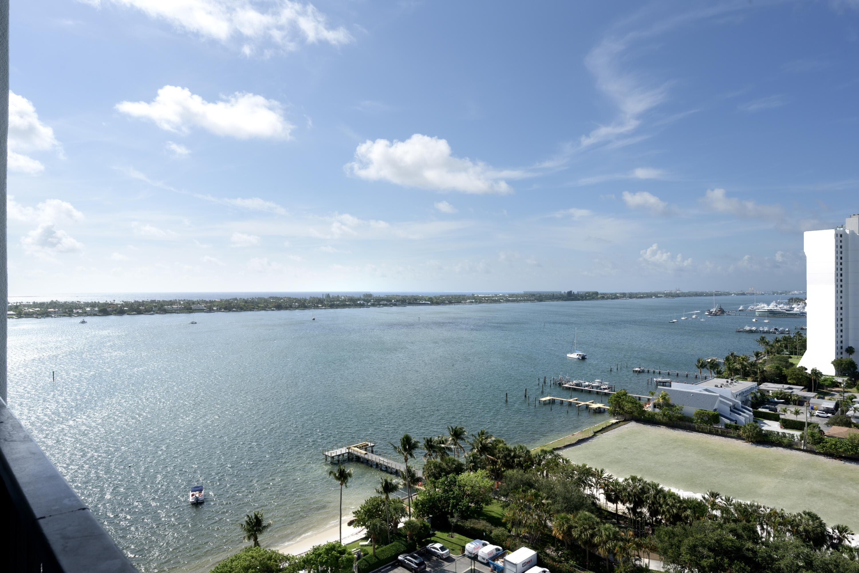 5600 N Flagler Drive # 1605, West Palm Beach FL 33407