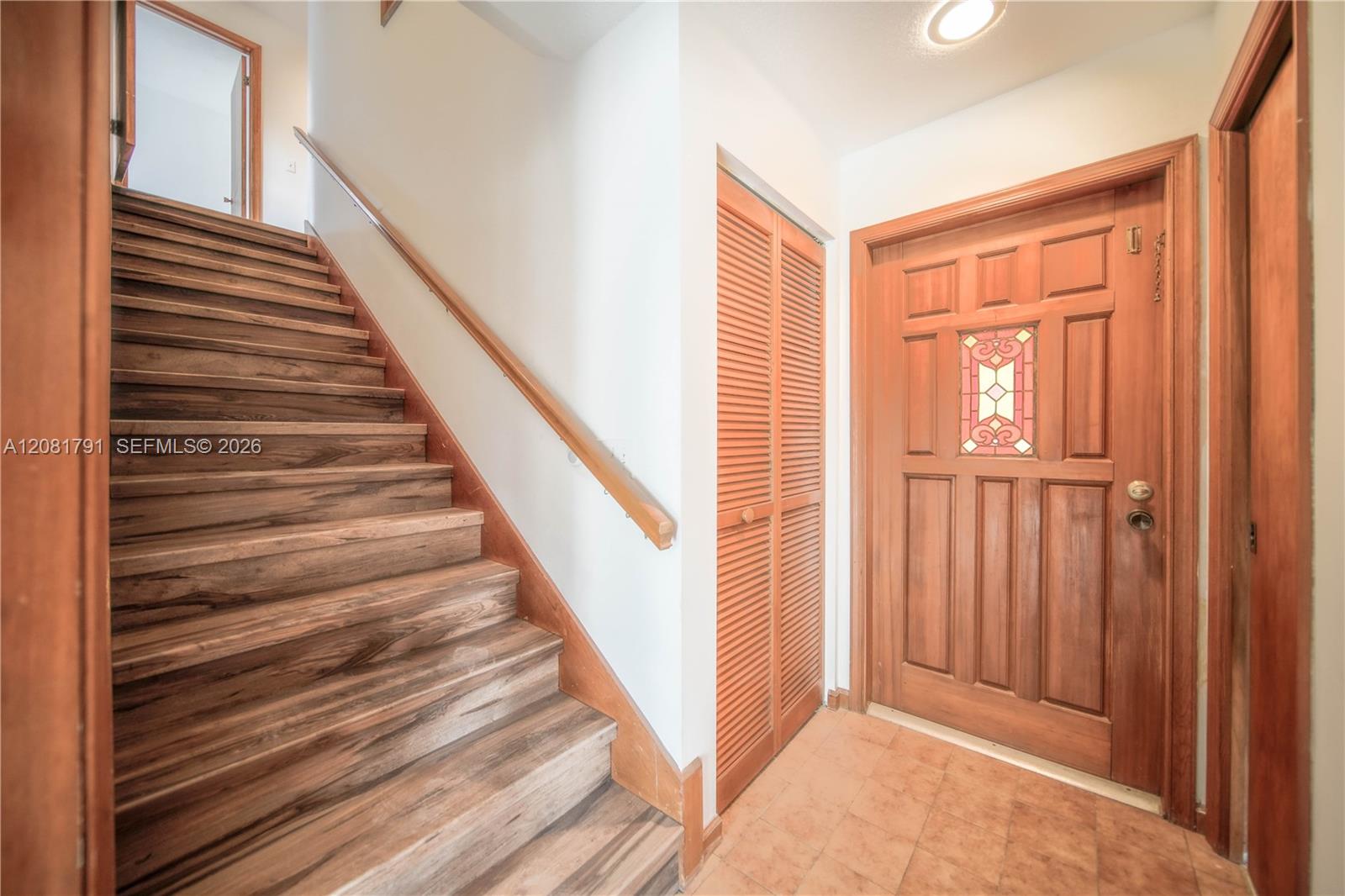 576 Marshall Rd — Photo 5