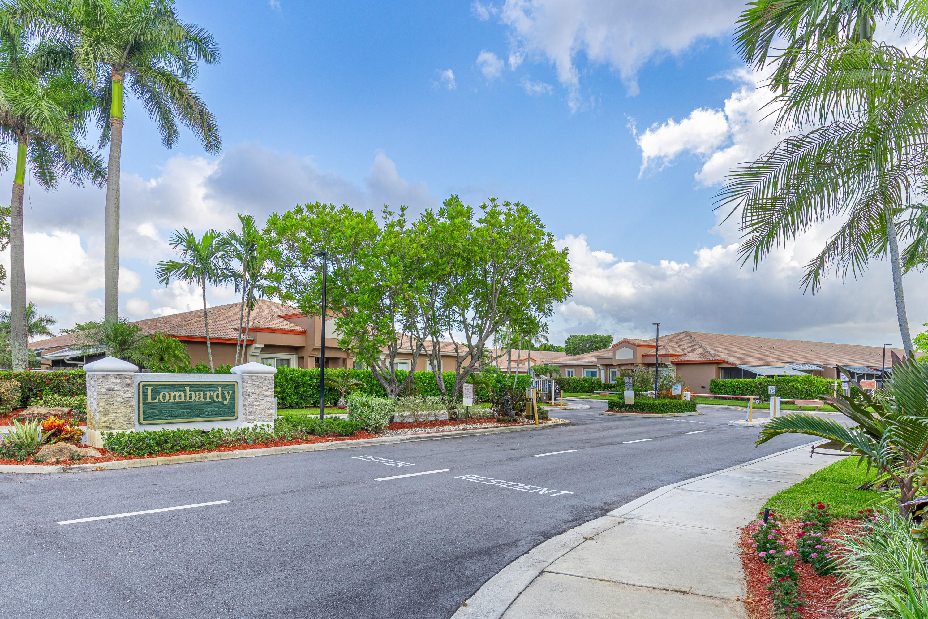 10216 Lombardy Drive, Tamarac FL 33321