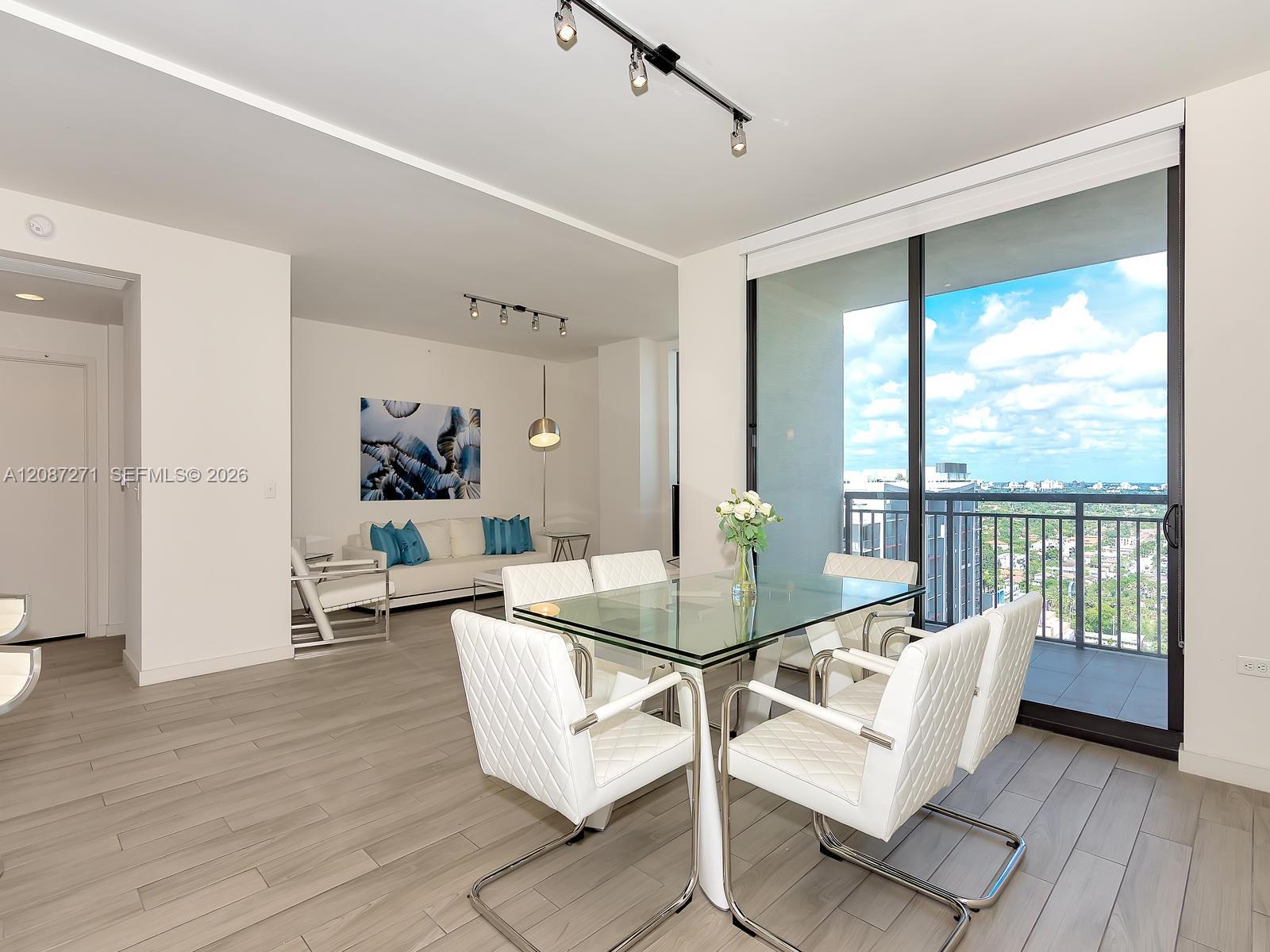 999 SW 1st Ave # 2512 — Photo 3
