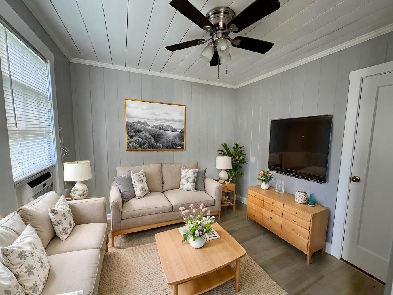 200 Park Avenue # 5, Lake Park FL 33403