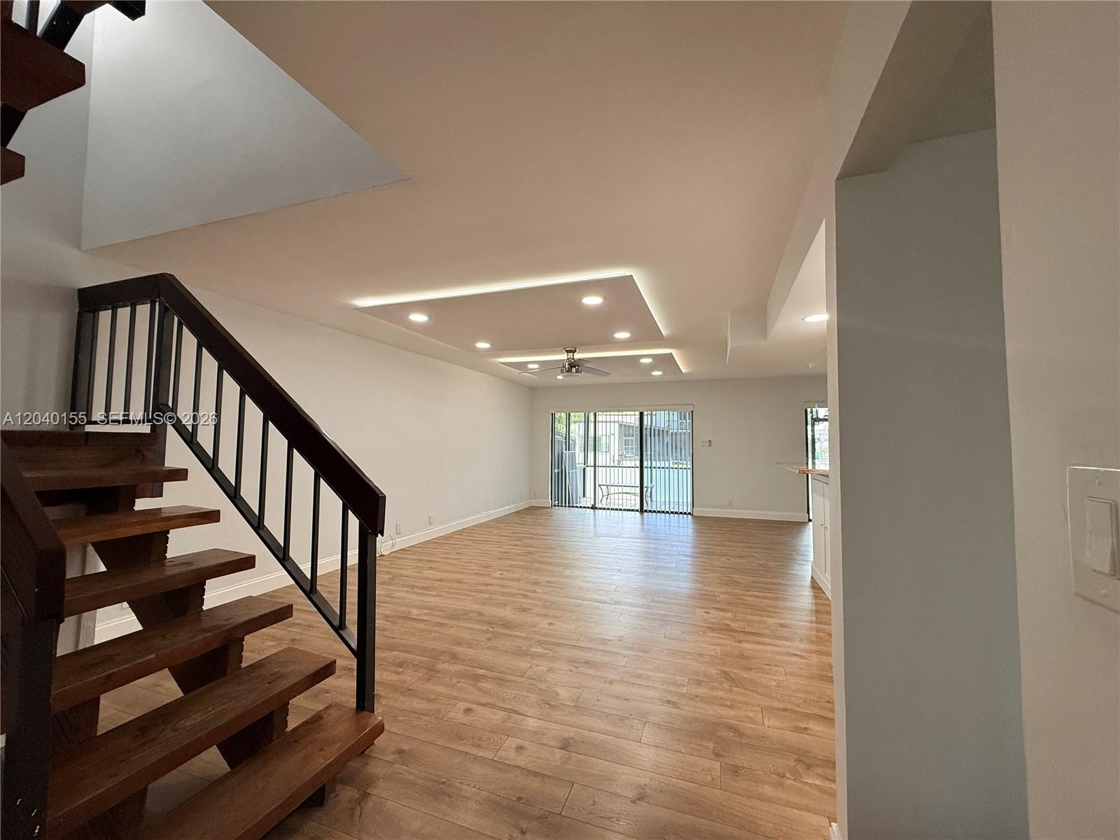 9717 N New River Canal Rd. # 406 — Photo 5