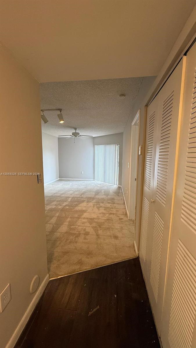 9933 Nob Hill Ln # 9933 — Photo 4