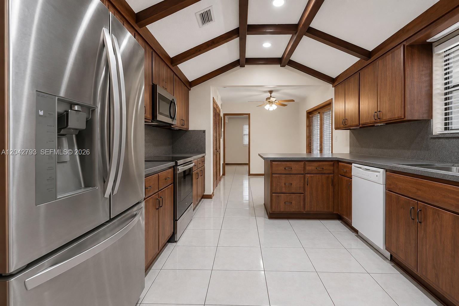 7365 N Augusta Dr — Photo 5