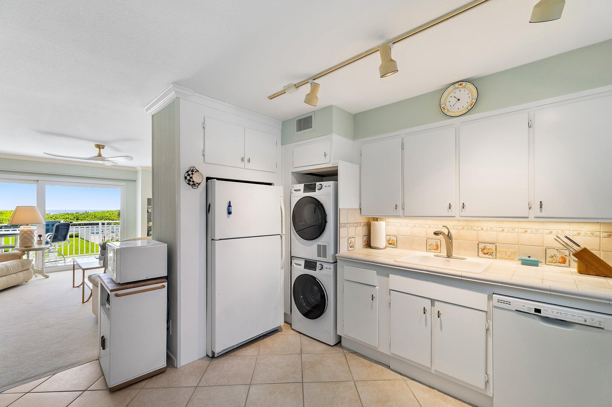 33 S Ocean Avenue # 206 — Photo 4