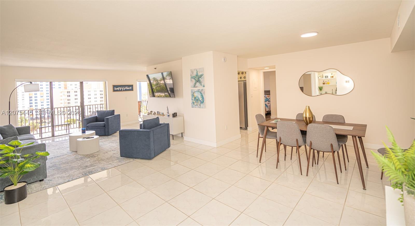 1201 S Ocean Dr # 904S — Photo 4