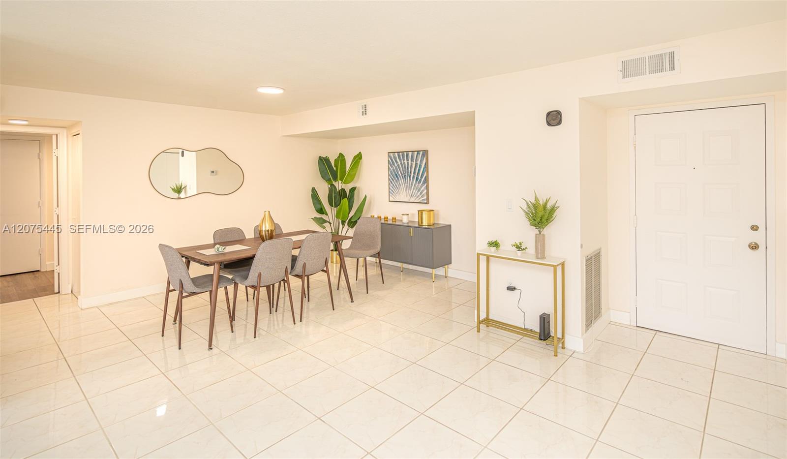 1201 S Ocean Dr # 904S — Photo 5