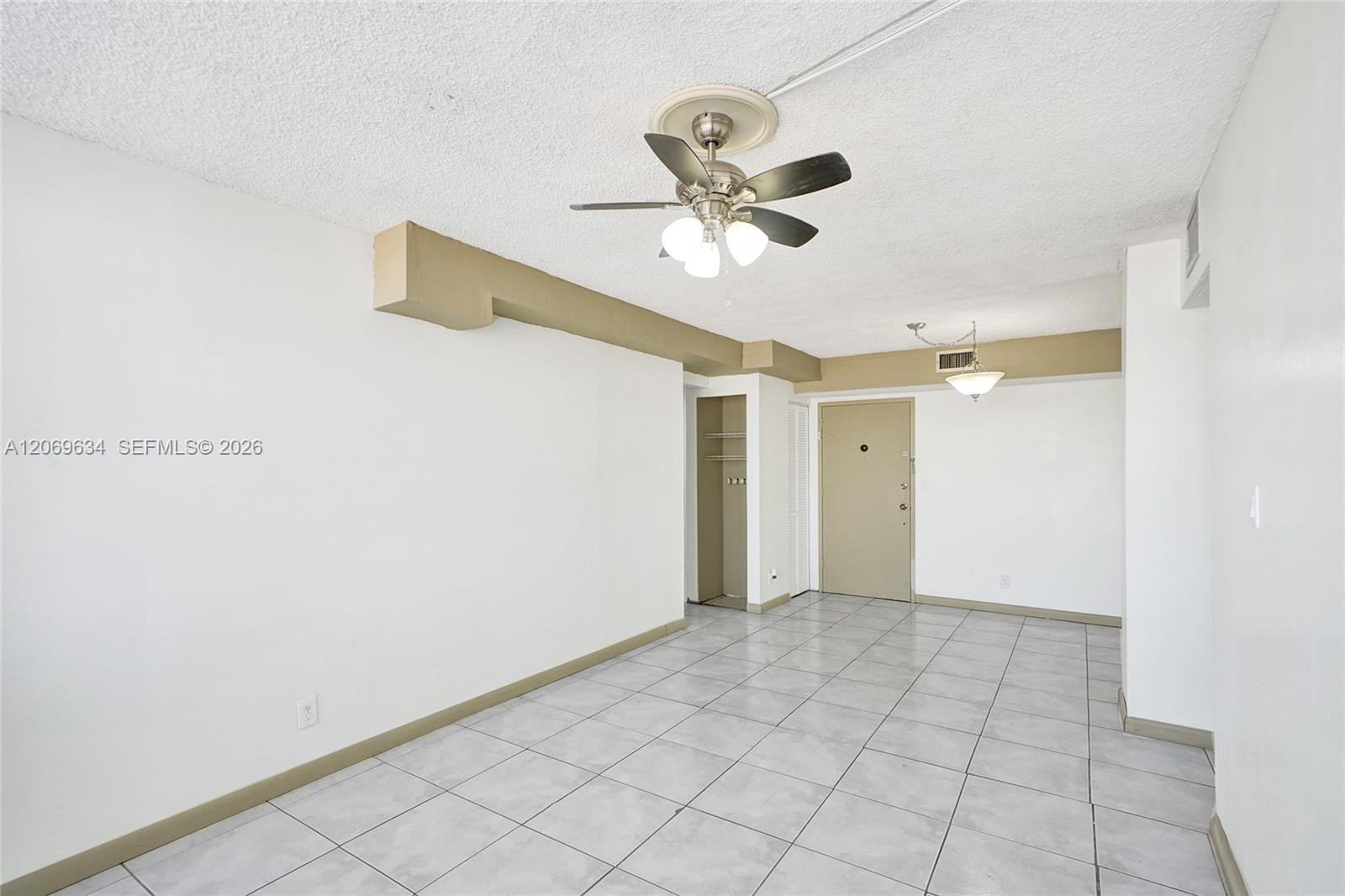 2025 NE 164th St # 710 — Photo 5