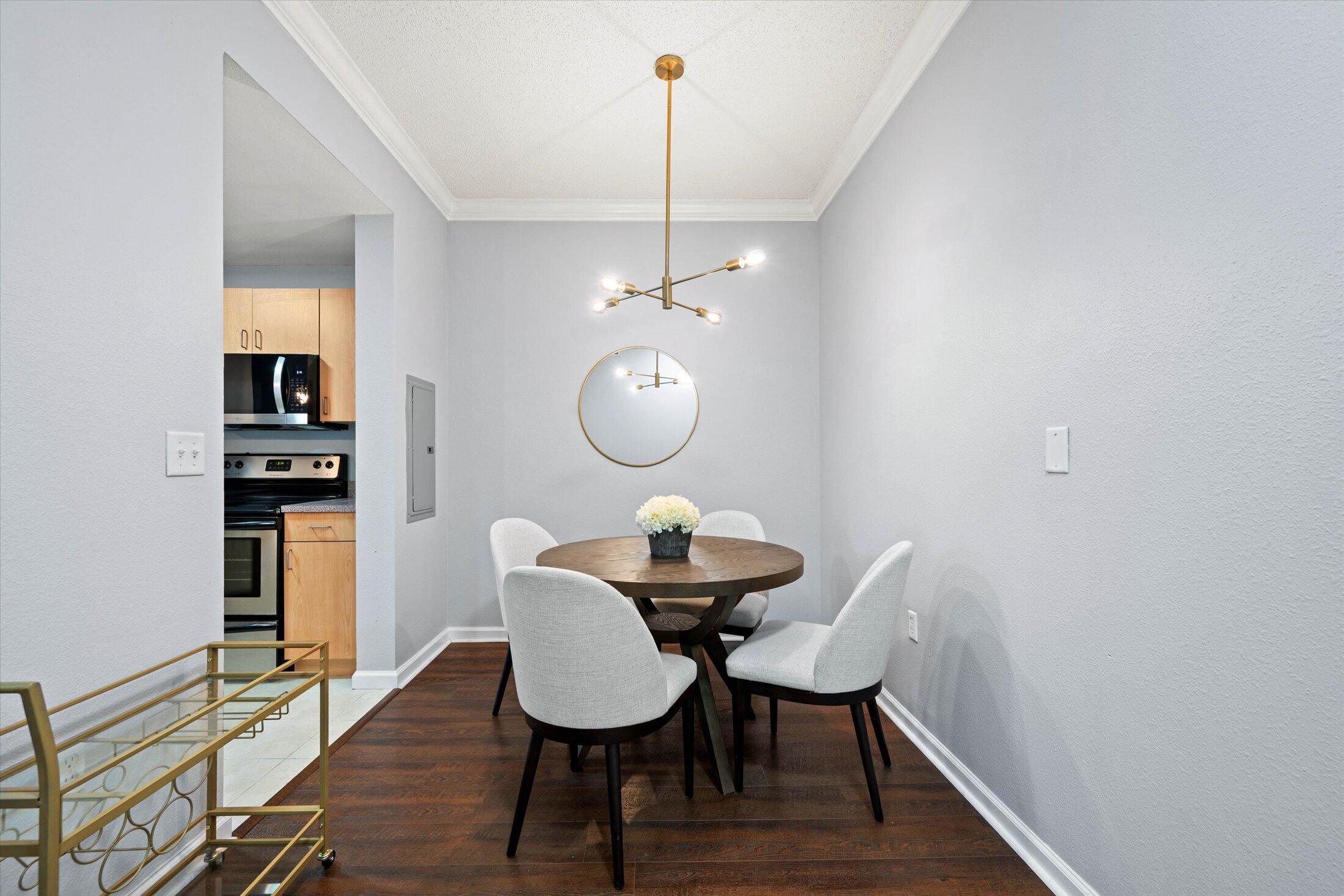 533 NE 3rd Avenue # 310 — Photo 3