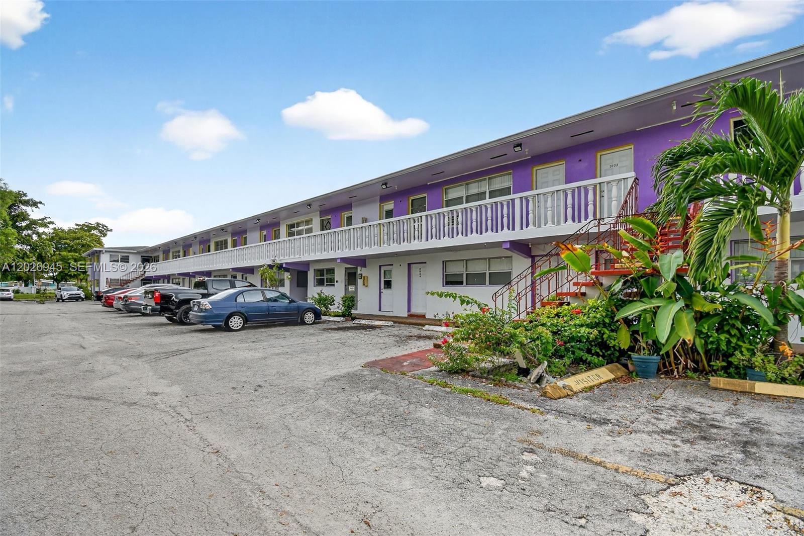 245 NE 191st St # 3022, Miami FL 33179