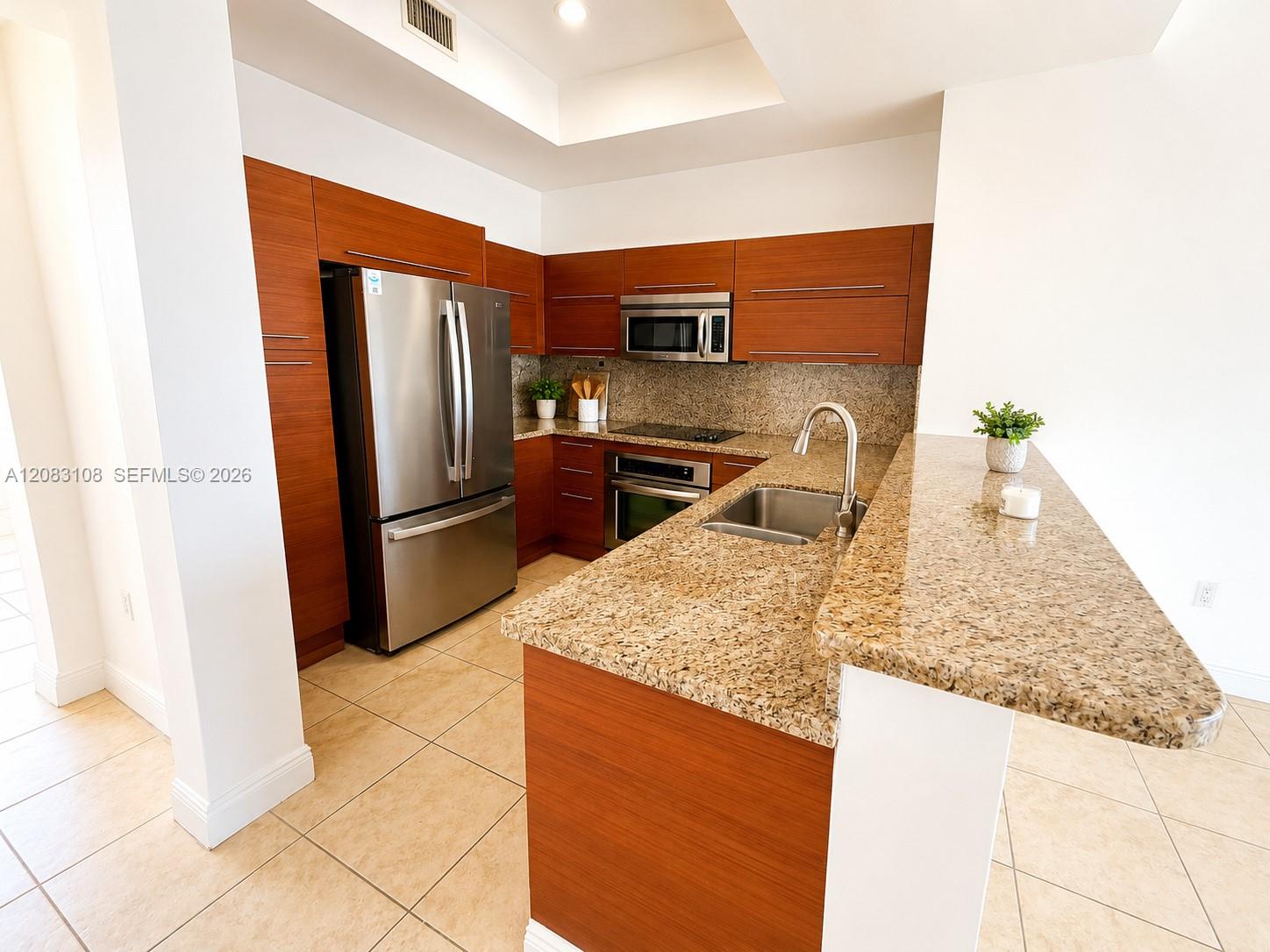 2681 N Flamingo Rd # 2705S — Photo 2