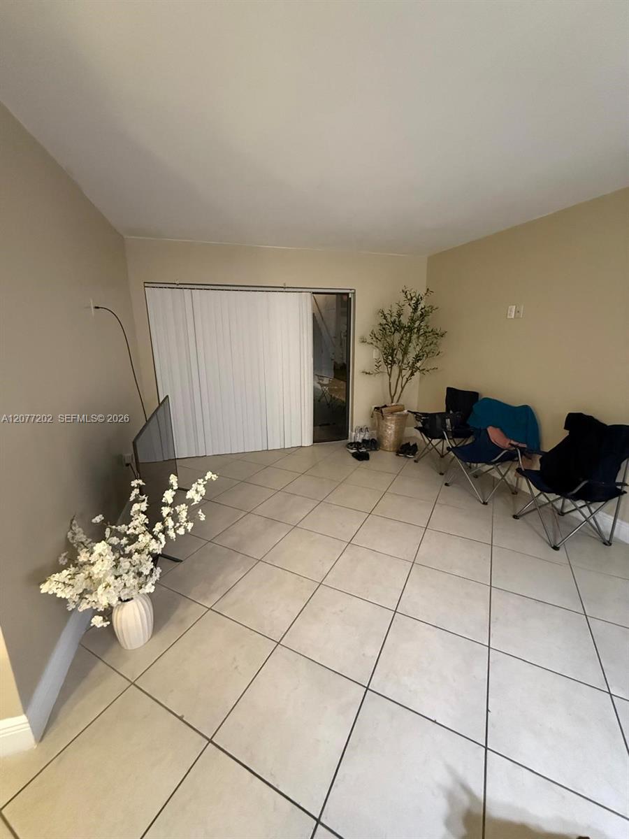 7405 SW 152nd Ave # 107 — Photo 3