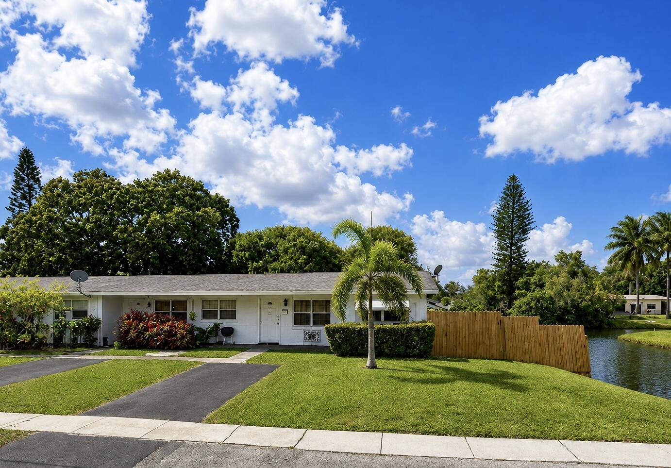 1685 NW 60TH Avenue # B, Sunrise FL 33313